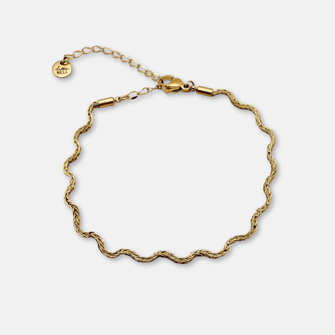 Gold Wavy Bracelet