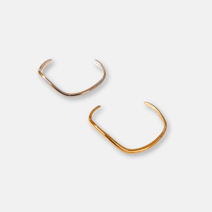 Minimal Wave Bangle