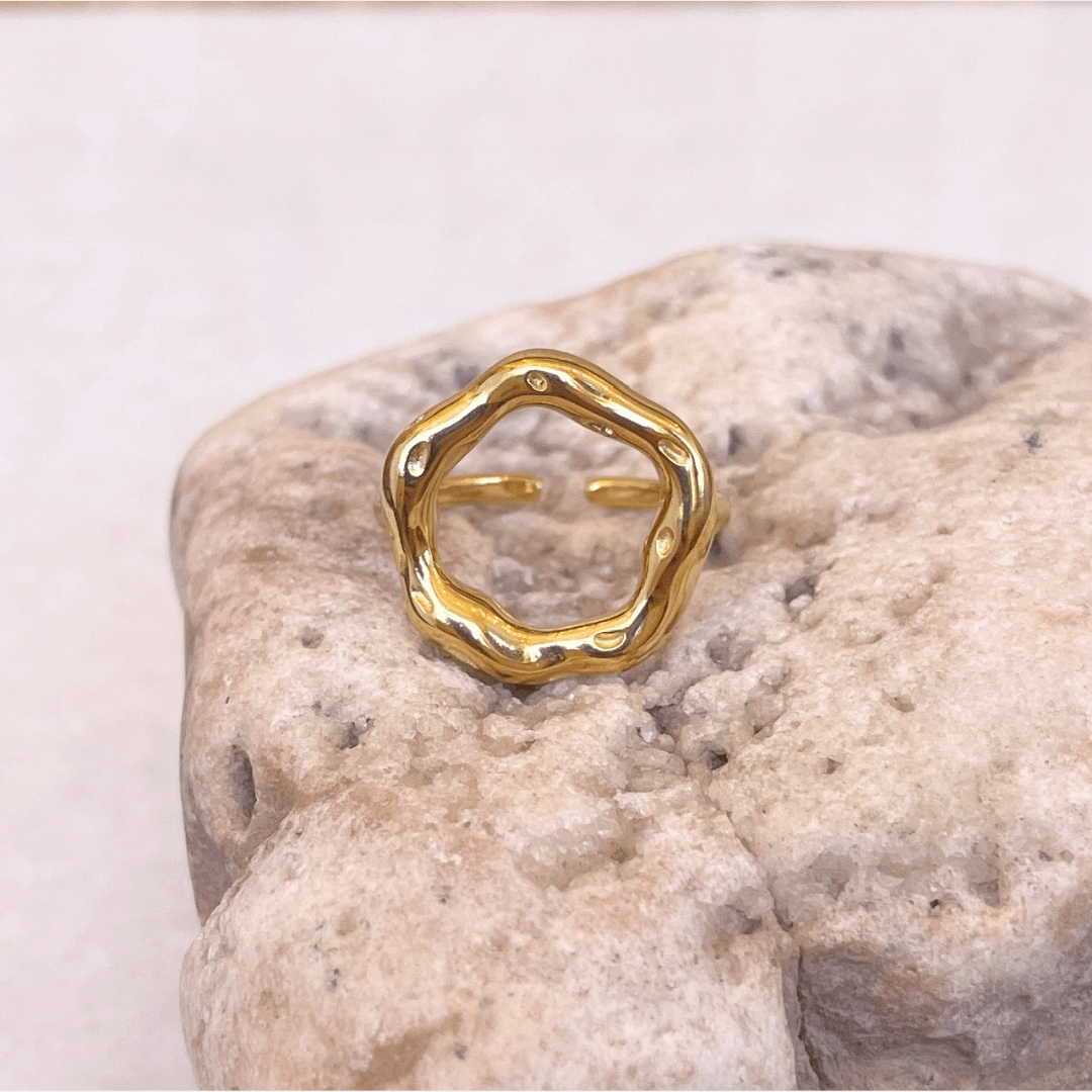 Gold Molten Circle Ring